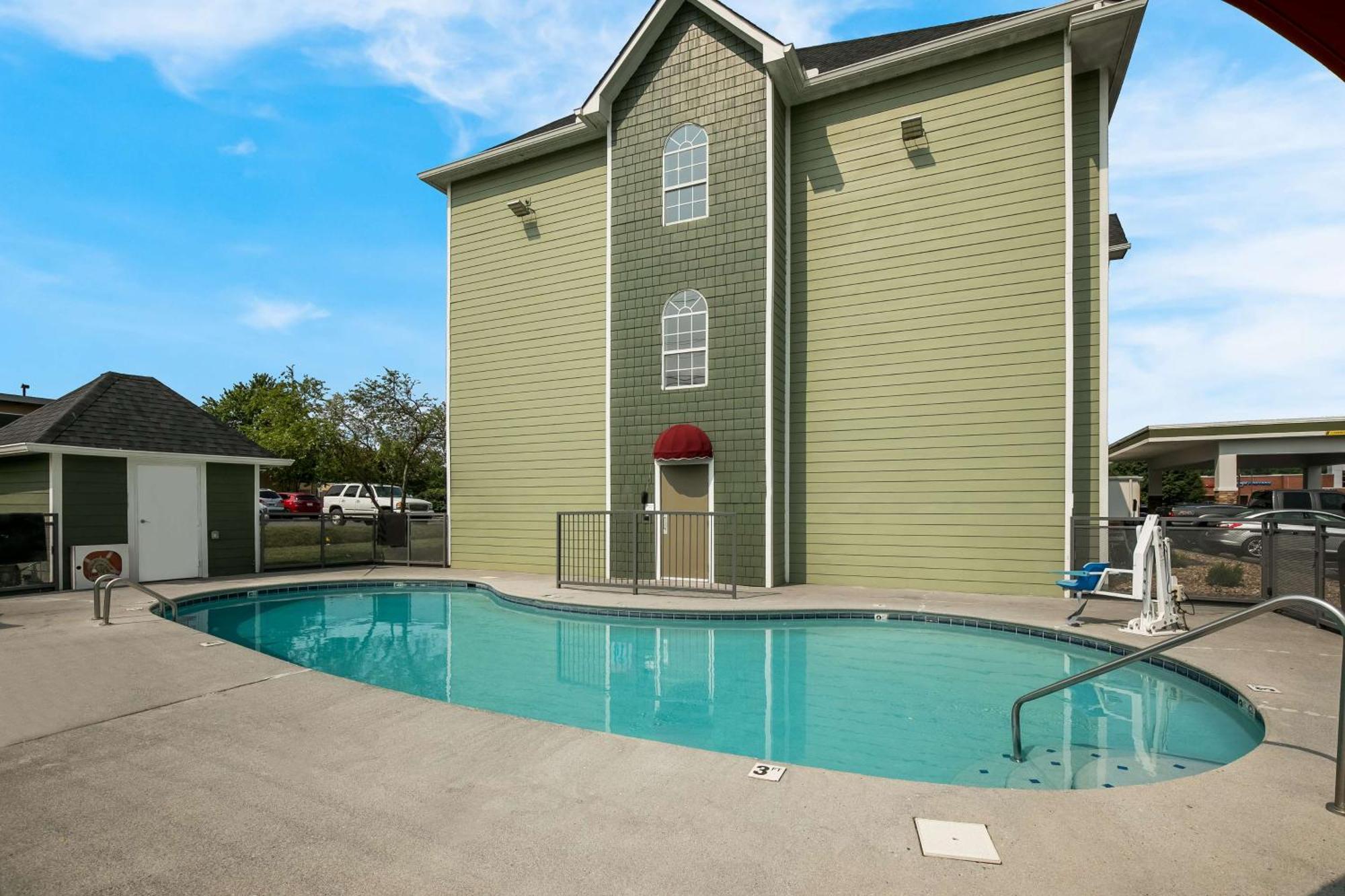 Econo Lodge Sevierville / Pigeon Forge Buitenkant foto